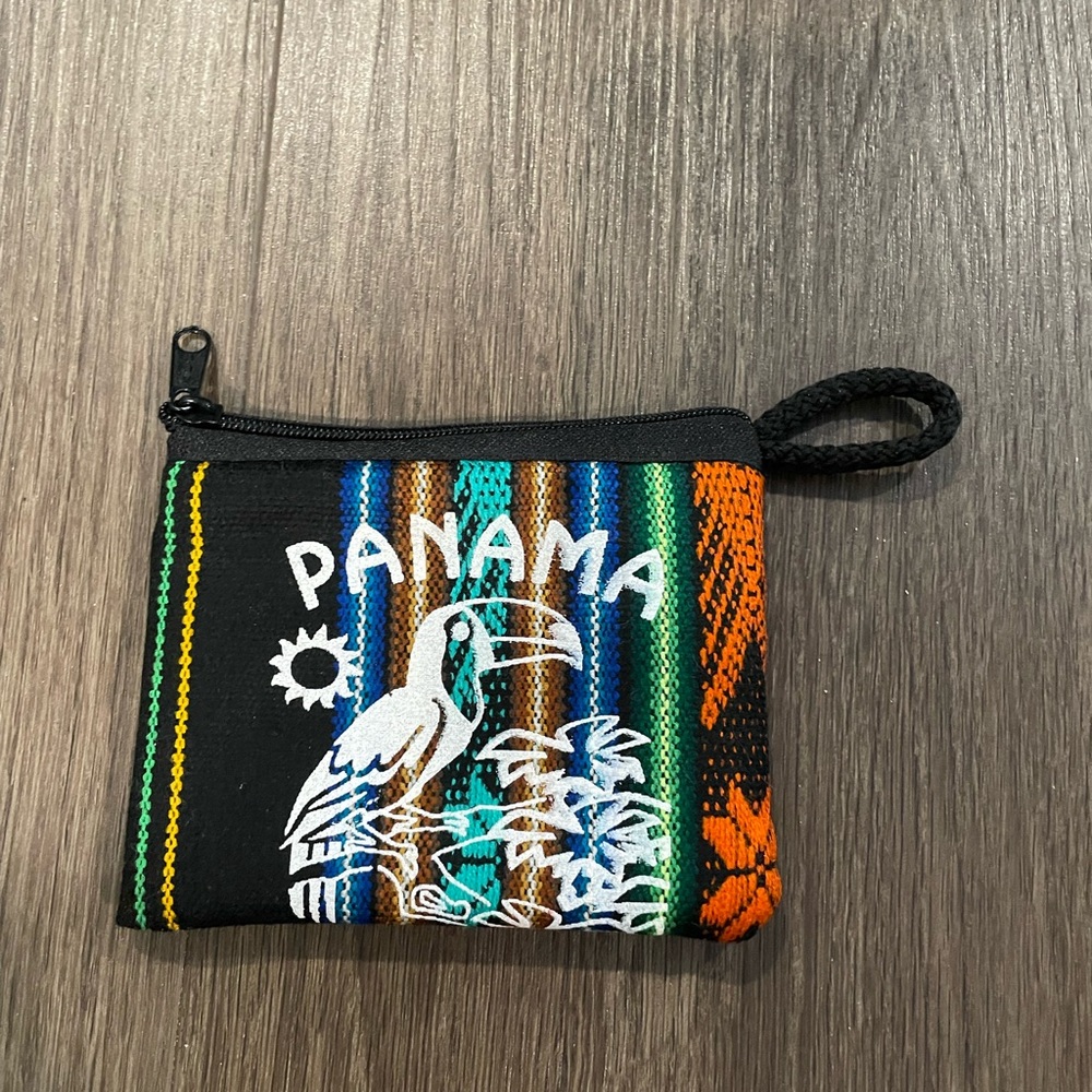 Panama walet